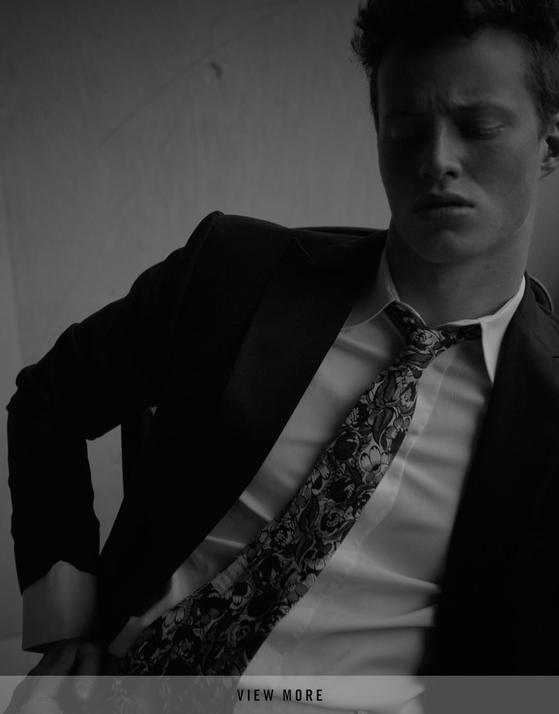 cover site web view more